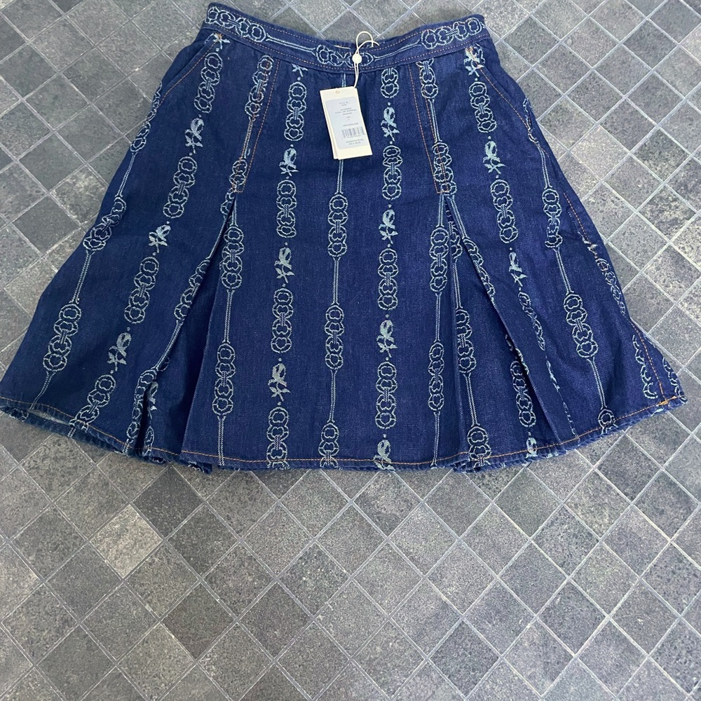 Tory Burch Skirt NWT Size 4
